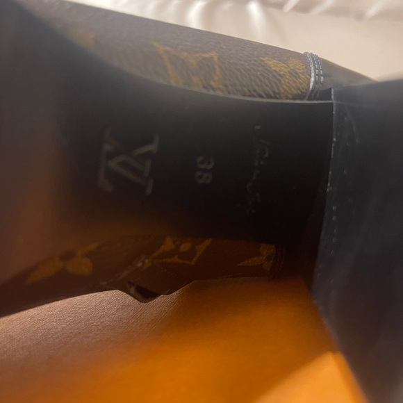 Louis Vuitton Star Trial Ankle Boot - Picture 8 of 13